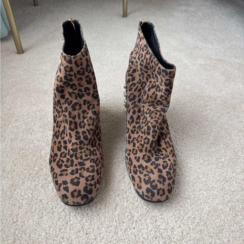 Stuart Weitzman Brown Leopard Heeled Boots